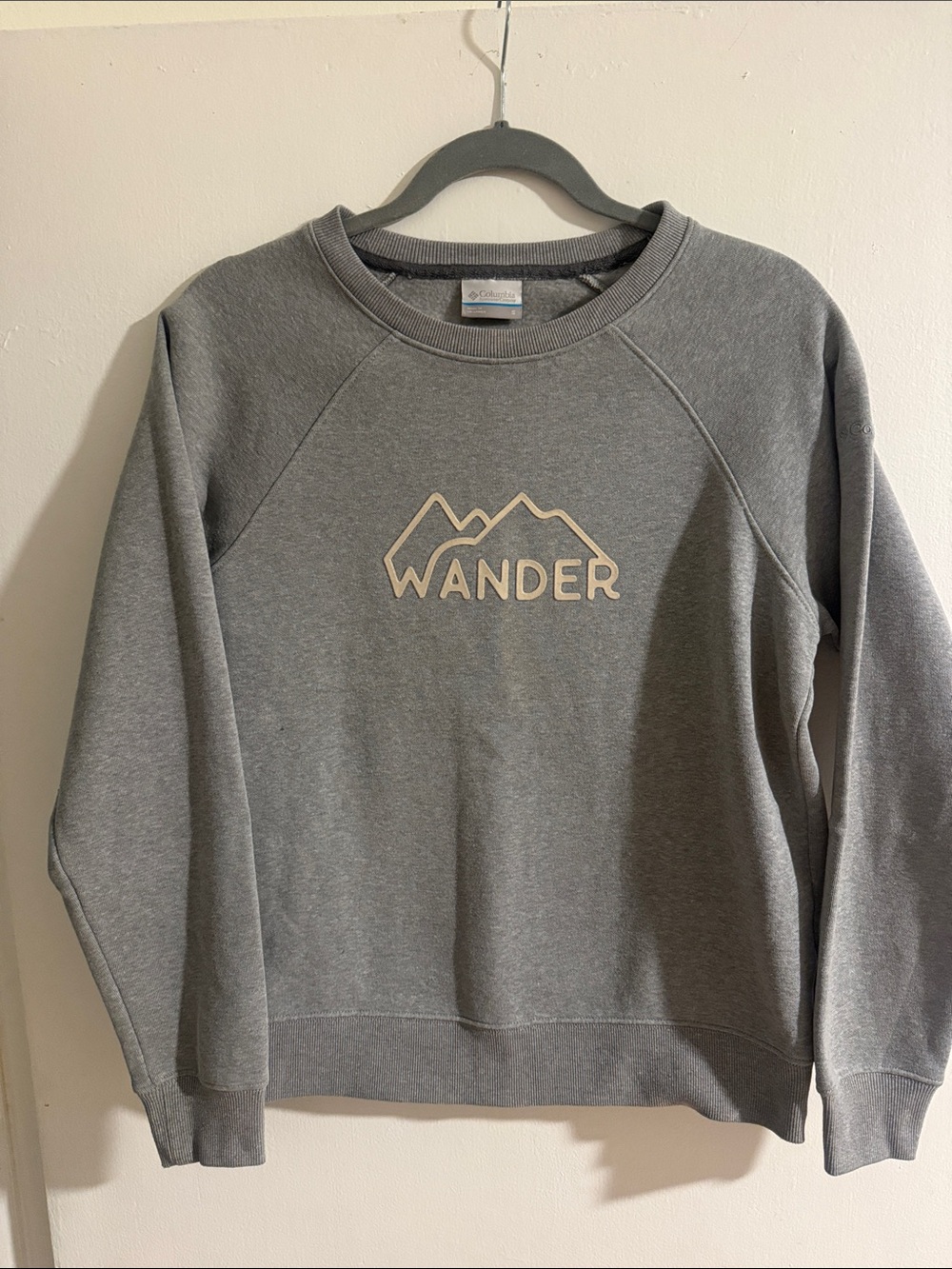 Columbia Gray 'WANDER' Crewneck Sweatshirt